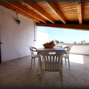 Ferienhaus Maddy, Avola